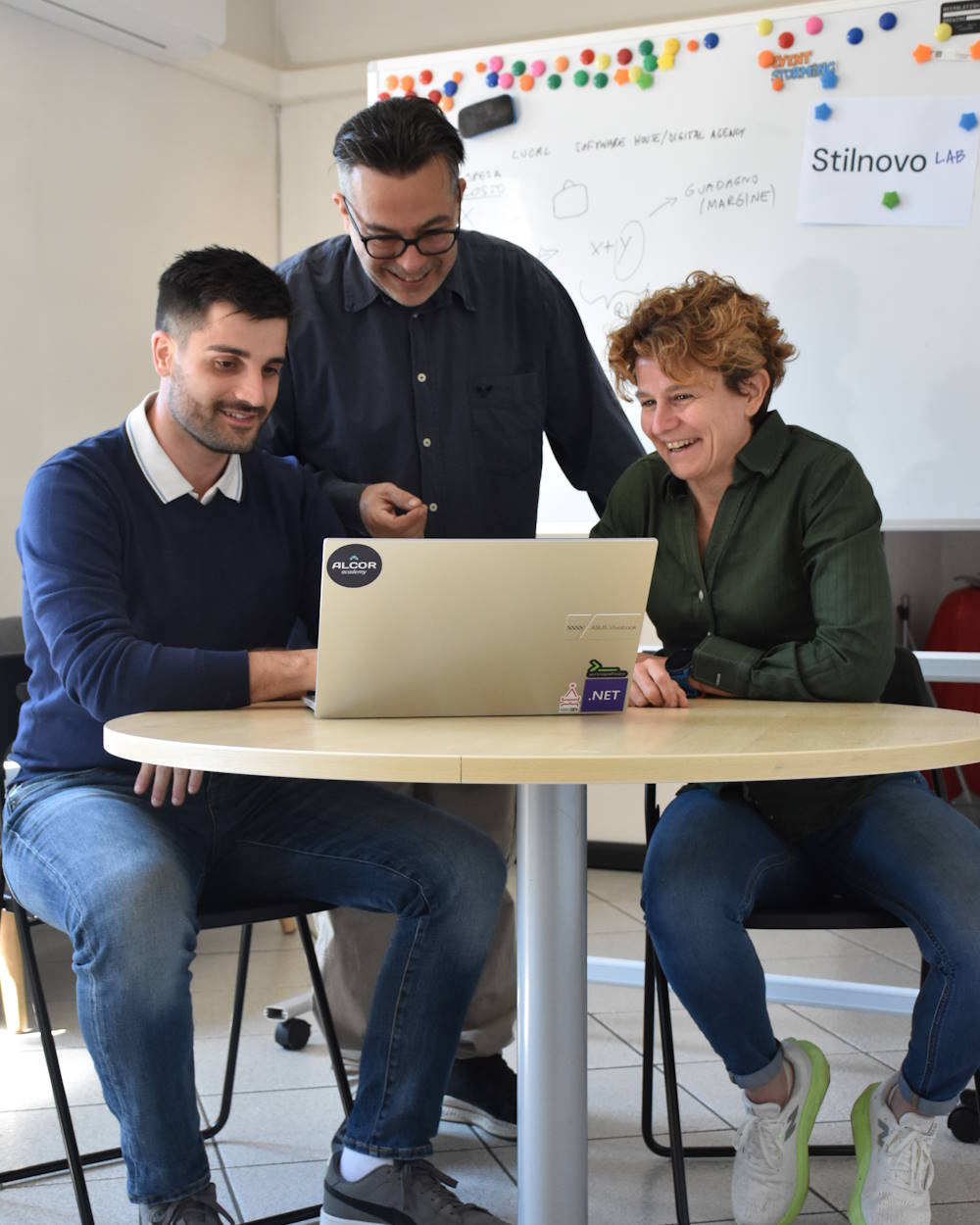 Lisa, Marco ed Emanuele — i tre fondatori di Stilnovo Lab